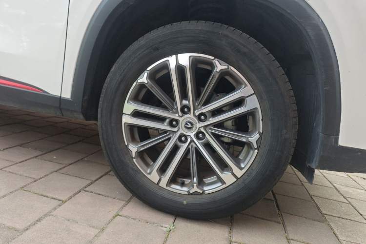 ChangAn CS75 PLUS 2021 — 5