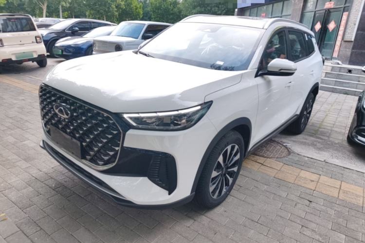 Chery Tiggo 8 PLUS 2025 — фото 1