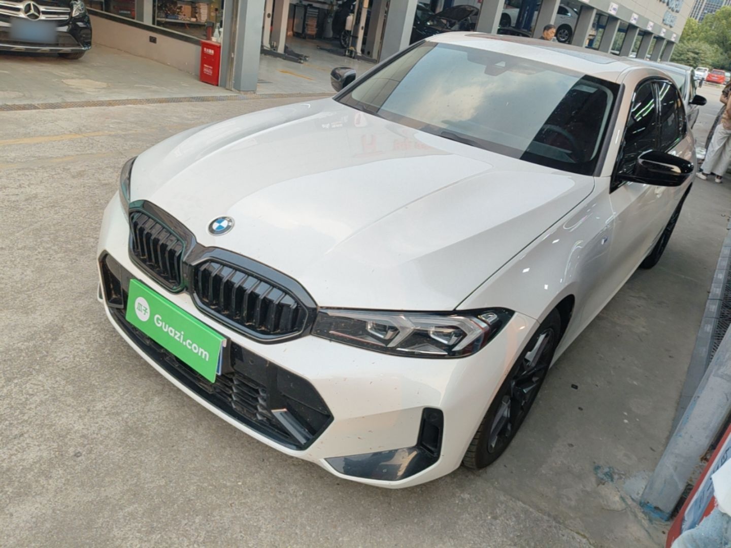 BMW 3 series 2025 — фото 1