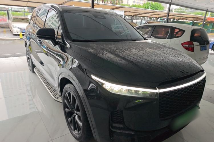 Li Auto ONE 2021 — 3