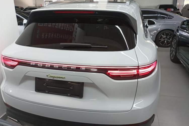 Porsche Cayenne E-Hybrid 2021 — 5