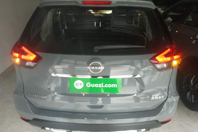 Nissan X-Trail 2025 — 5