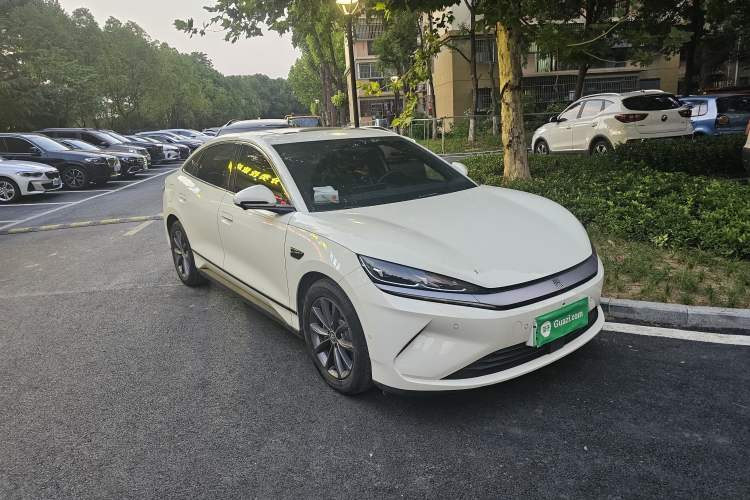 BYD Qin L 2025 — фото 3