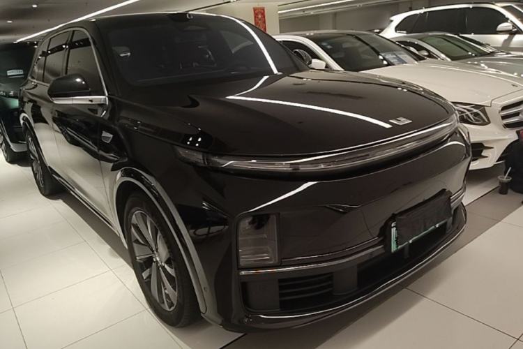 Li Auto L7 2025 — 3
