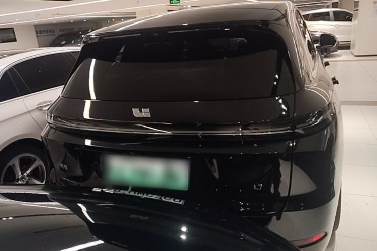 Li Auto L7 2025 — 5