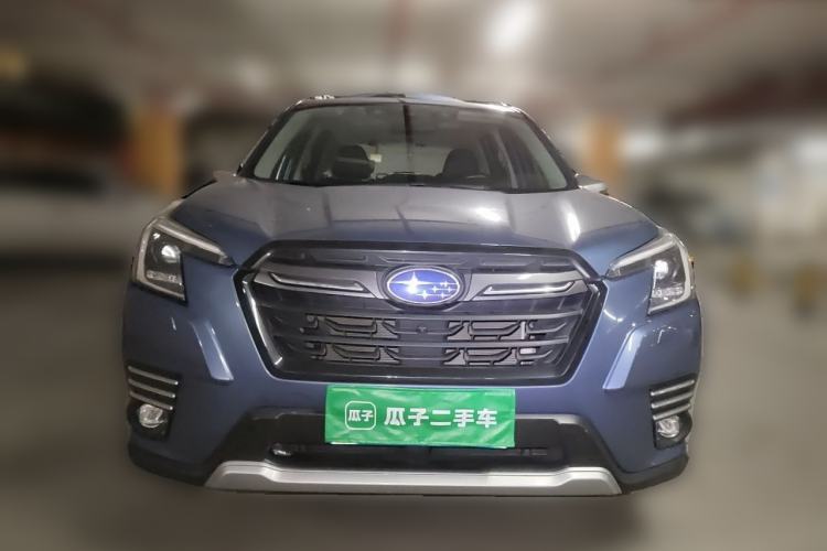 Subaru forester 2022 — фото 2