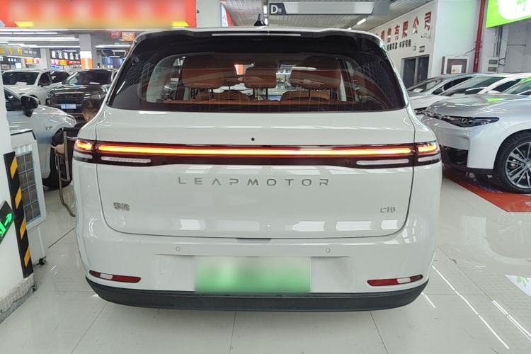 Leapmotor C10 2026 — 5