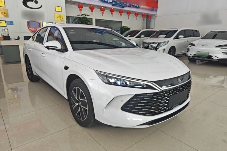 BYD Qin L 2026 — фото 3