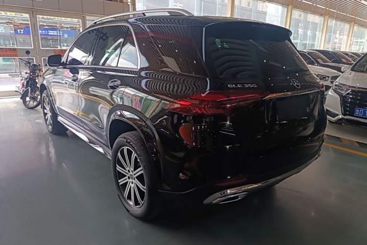 Mercedes-Benz benz gle 2025 — фото 4