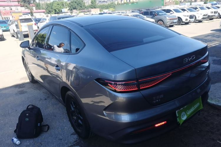 BYD Seal 05 DM-i 2025 — фото 4