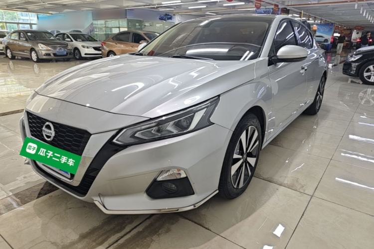 Nissan Altima 2021 — фото 1