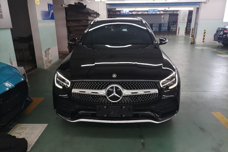 Mercedes-Benz GLC 260 L 2020 — 2