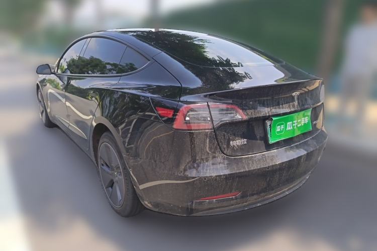 Tesla Model 3 2022 — 4