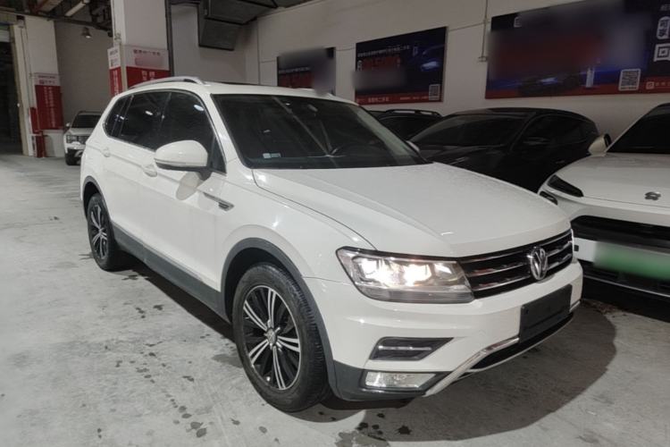 Volkswagen Tiguan L 2020 — фото 3