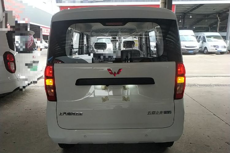 Wuling Zhiguang 2025 — 5