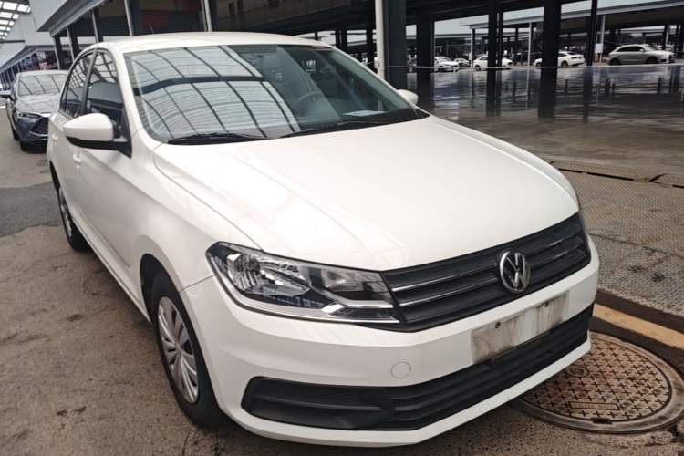 Volkswagen Santana 2021 — 3