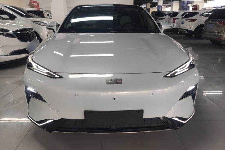Geely Galaxy E8 2025 — 2