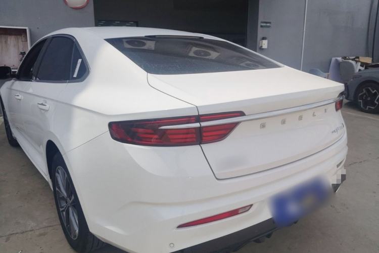 Geely Preface 2025 — 4