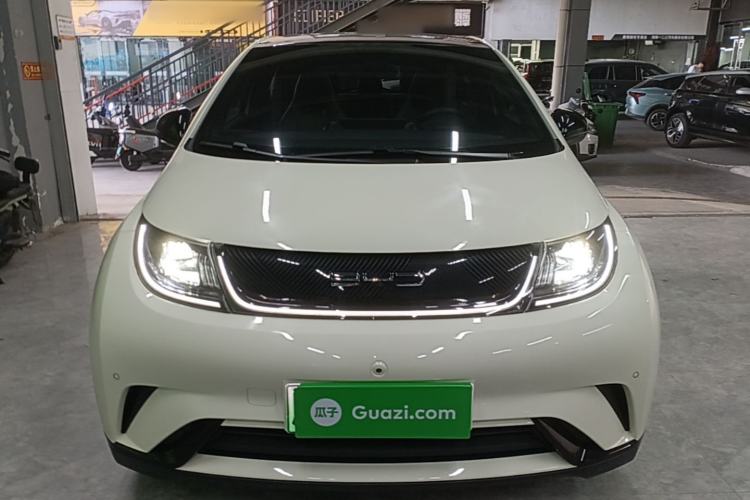 BYD Dolphin 2023 — 2