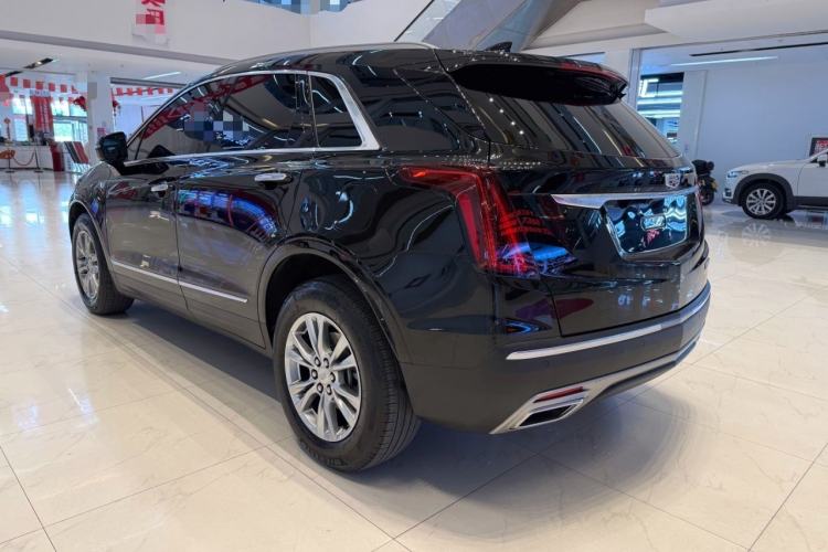 Cadillac XT5 2023 — фото 4