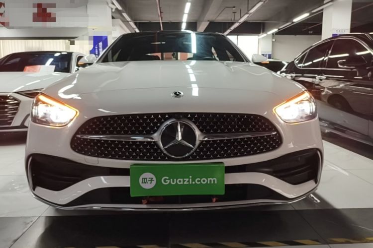 Mercedes-Benz C 260 L 2024 — 2