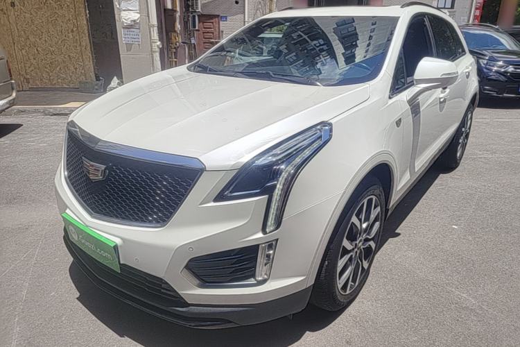 Cadillac XT5 2022 — фото 1