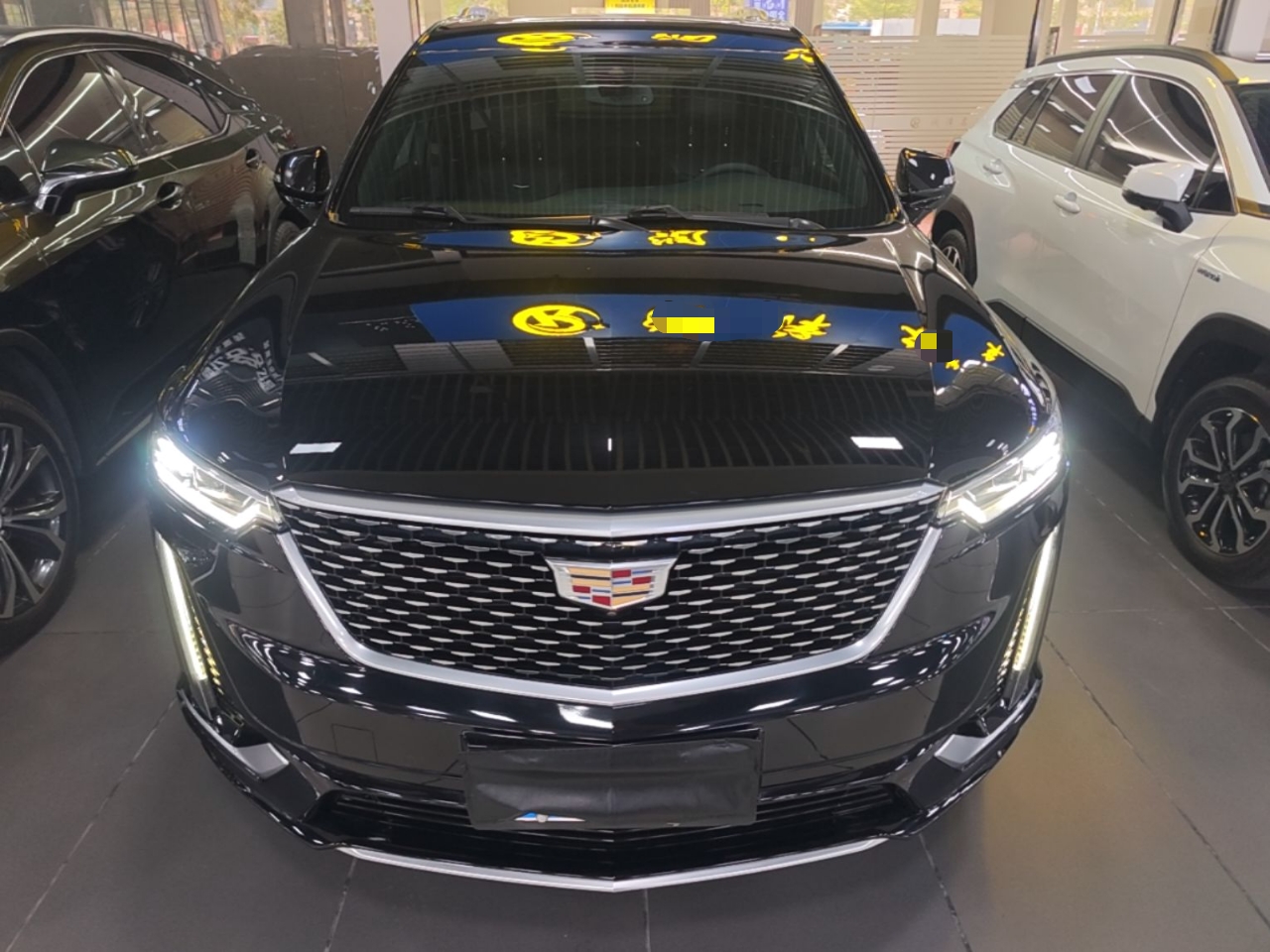 Cadillac XT6 2022 — фото 2