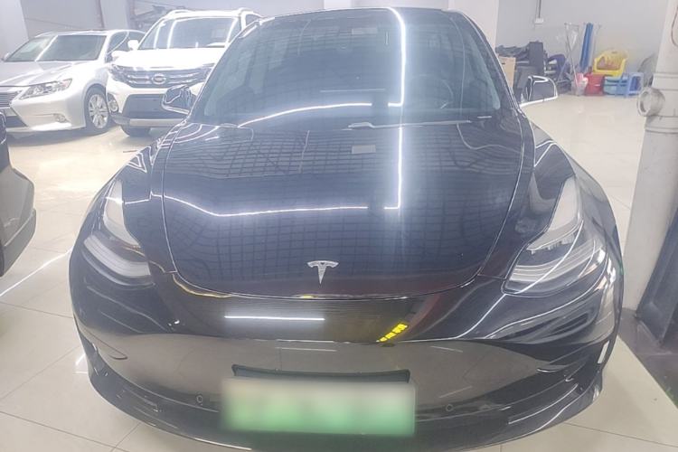 Tesla Model 3 2020 — 2
