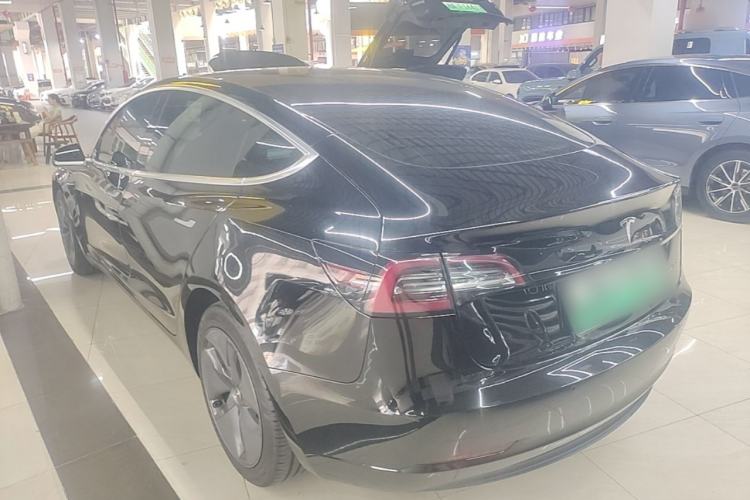 Tesla Model 3 2020 — 4
