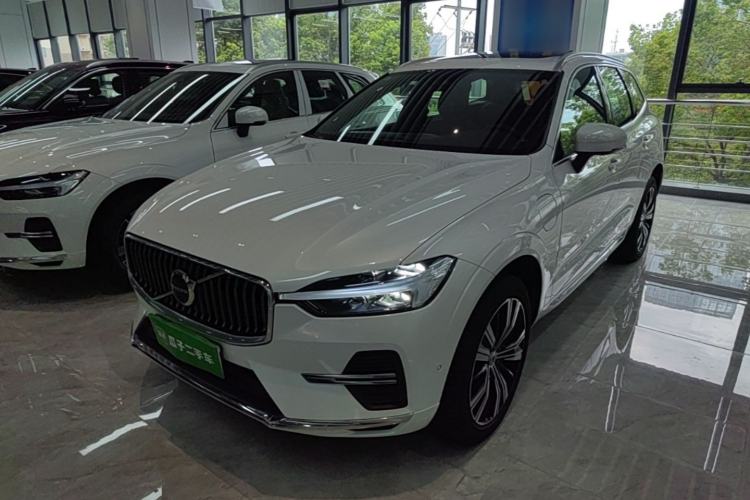 Volvo xc60 new energy 2023 — фото 1