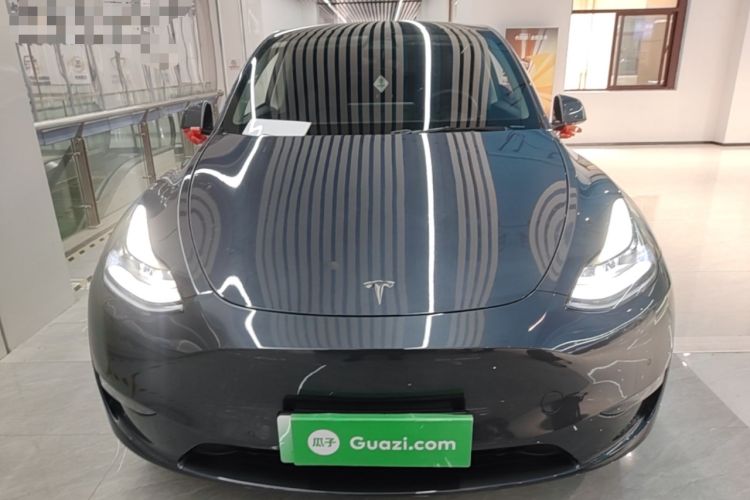 Tesla Model Y 2021 — 2