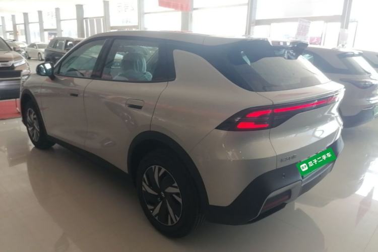 ChangAn NEVO Q05 2026 — 4