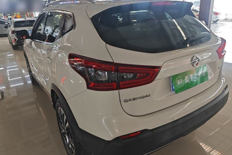 Nissan Qashqai 2022 — 4