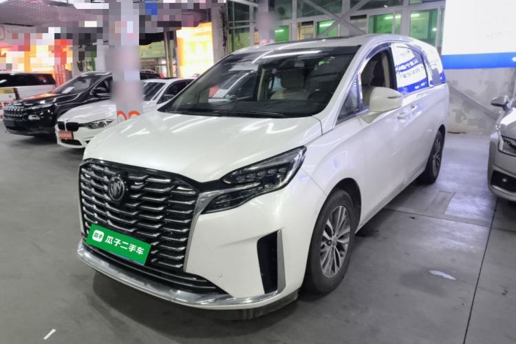 Buick GL8 2023 — фото 1