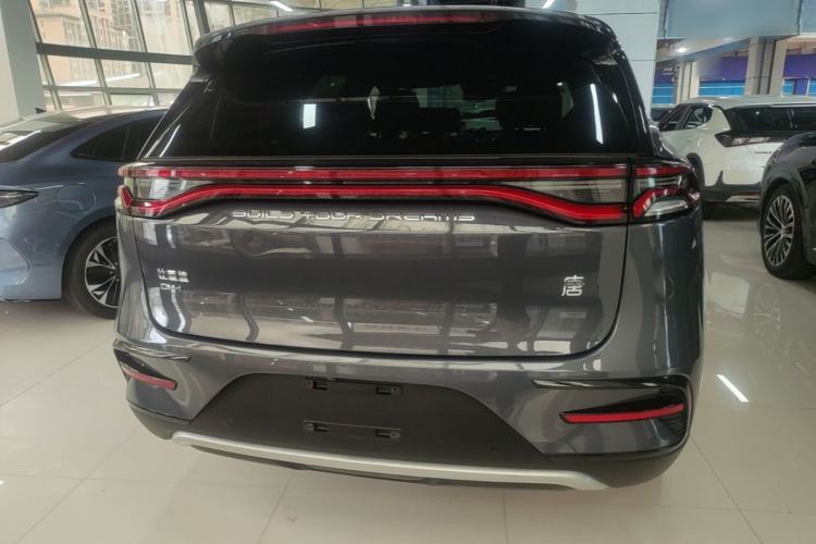 BYD Tang 2021 — 5