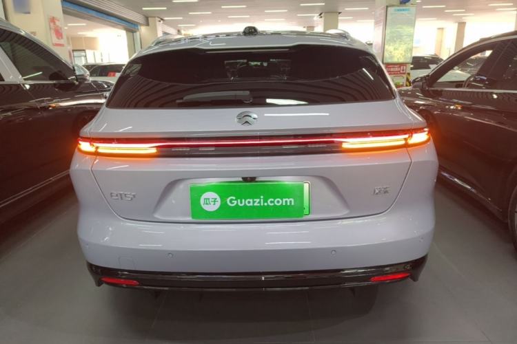 NIO ET5T 2025 — 5
