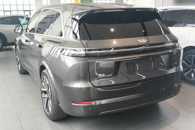 Li Auto L7 2024 — 4