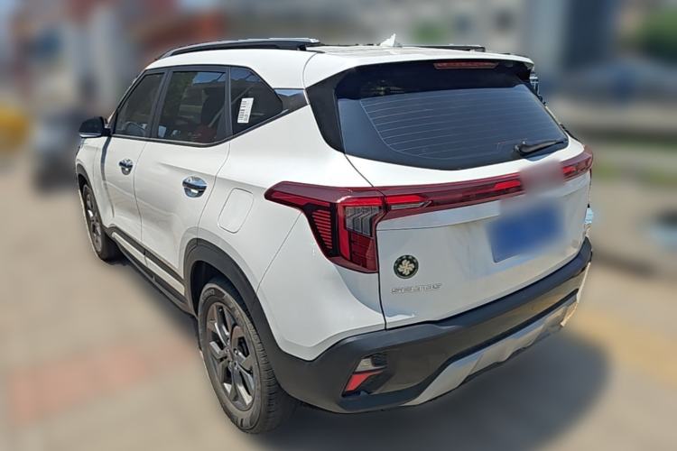 Kia Seltos 2023 — 4