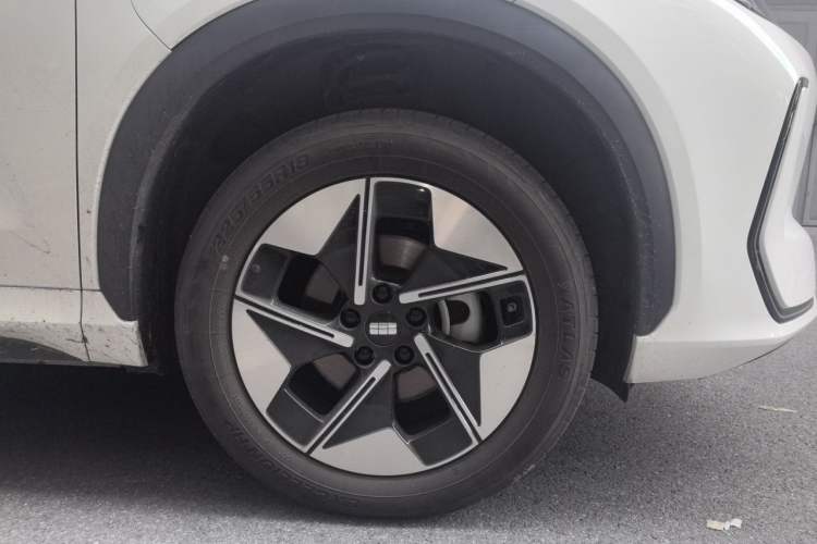 Geely Galaxy E5 2026 — 5
