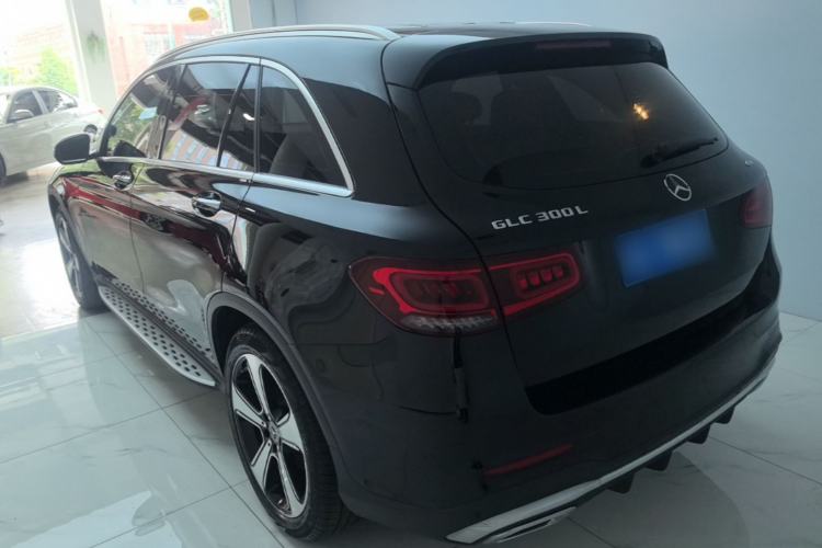 Mercedes-Benz GLC 300 L 2022 — 4