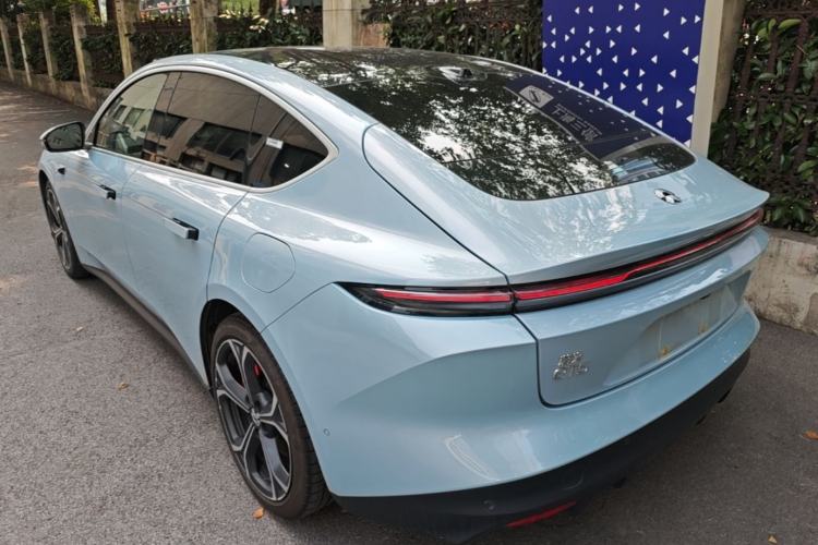 NIO ET5 2022 — 4