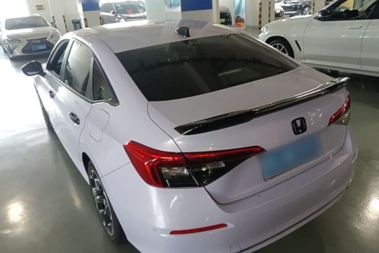 Honda Civic 2022 — 4