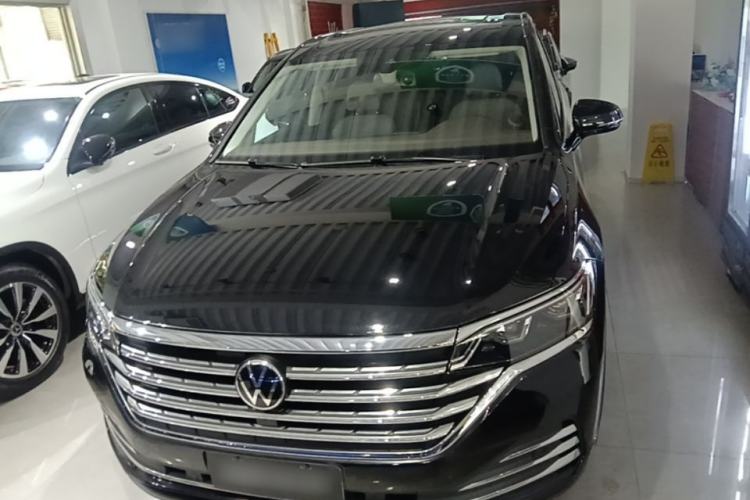 Volkswagen Viloran 2024 — 2