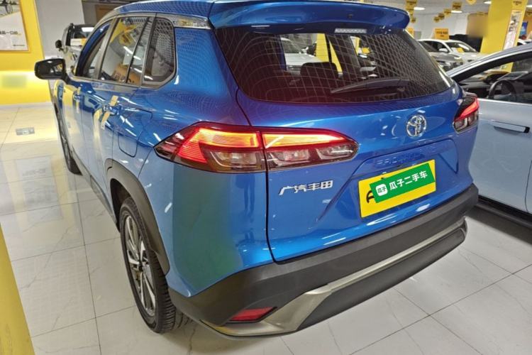 Toyota Corolla Cross 2022 — фото 4
