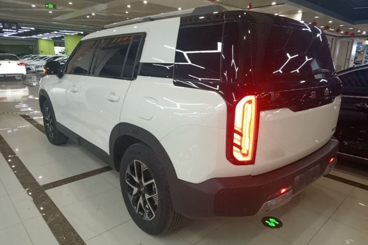 BAIC BJ30 2024 — 4