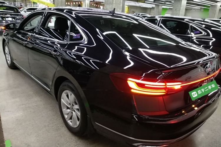 Volkswagen Passat 2022 — 4