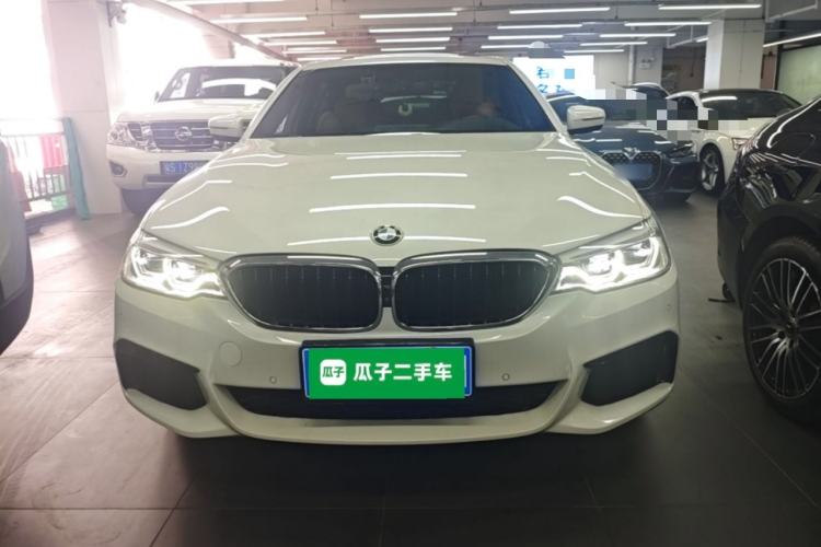 BMW 530Li 2020 — 2