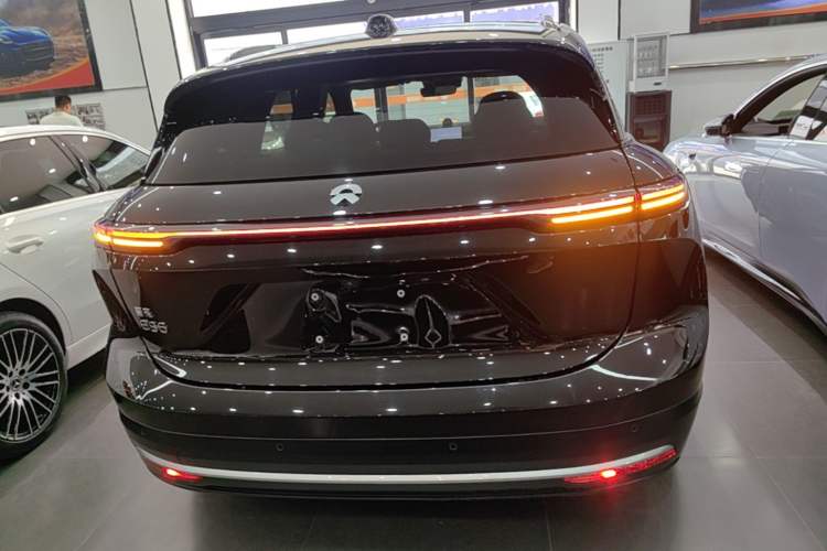 NIO ES6 2023 — 5