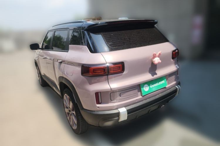 Geely Icon 2025 — 4