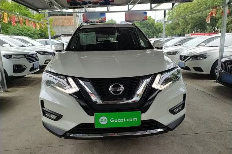 Nissan Rogue 2020 — 2